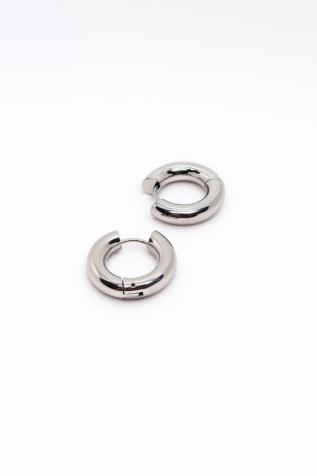 Eris Earrings
